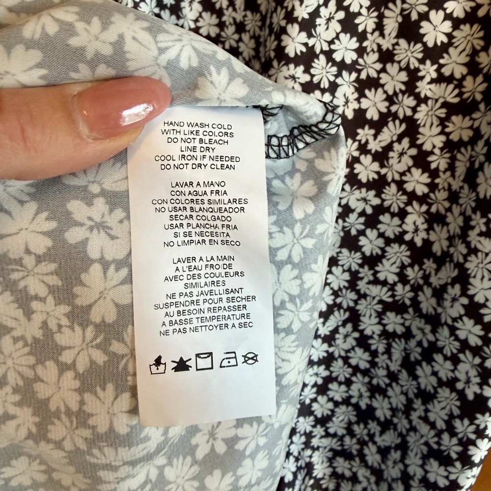 bebe Black and White Floral Midi Dress - Picture 7 of 8